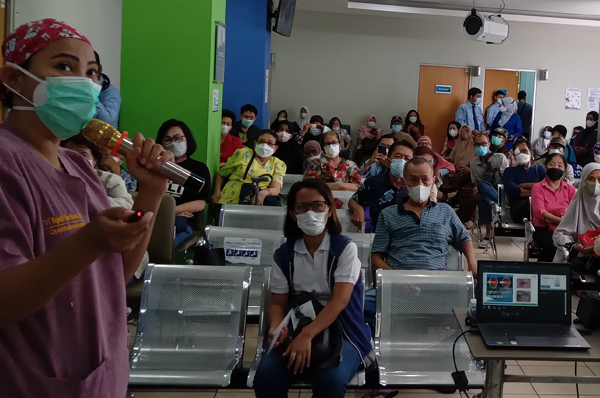 Seminar Awam Katarak JEC PT Medisindo Bahana GlucoDr 03