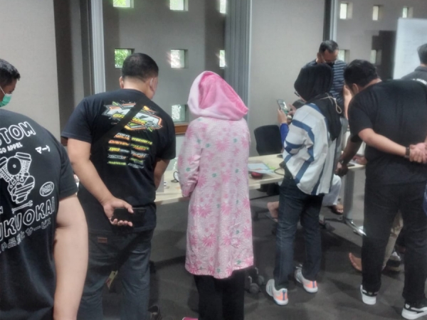 GlucoDr Goes to Office di PT Sido Muncul